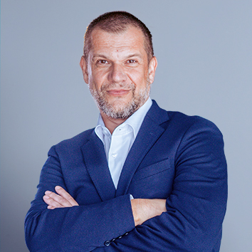 prime label team member Arkadiusz Sapiecha