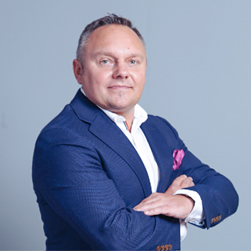 prime label team member Artur Zach